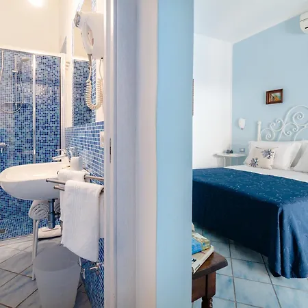 فندق مبيت وإفطار Le Isole 3*