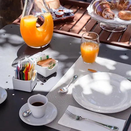Le Isole Bed and Breakfast